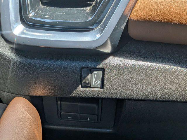 2024 GMC Canyon 4WD AT4