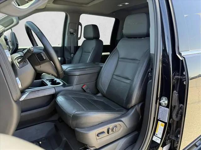 2023 GMC Sierra 3500HD 4WD Crew Cab Long Bed Denali