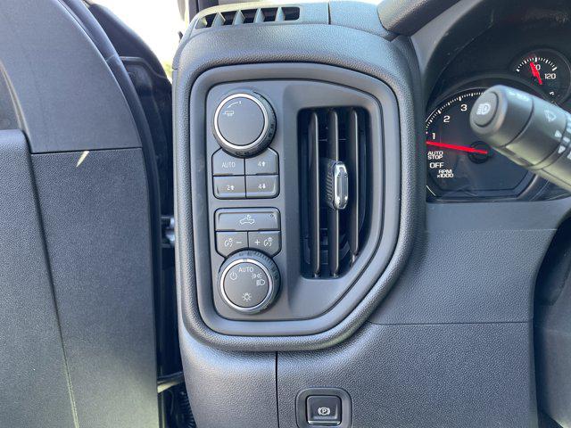 2026 Chevrolet Silverado 1500 4WD Crew Cab Short Bed Custom Trail Boss