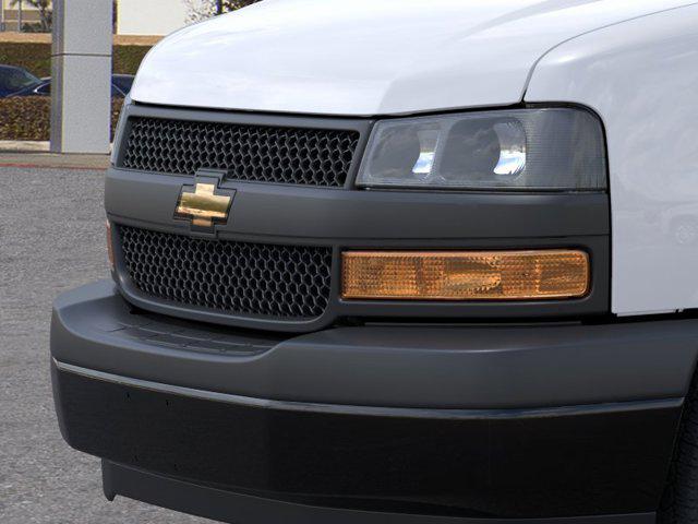 2026 Chevrolet Express Cargo Van 2500 Regular Wheelbase, WT, RWD