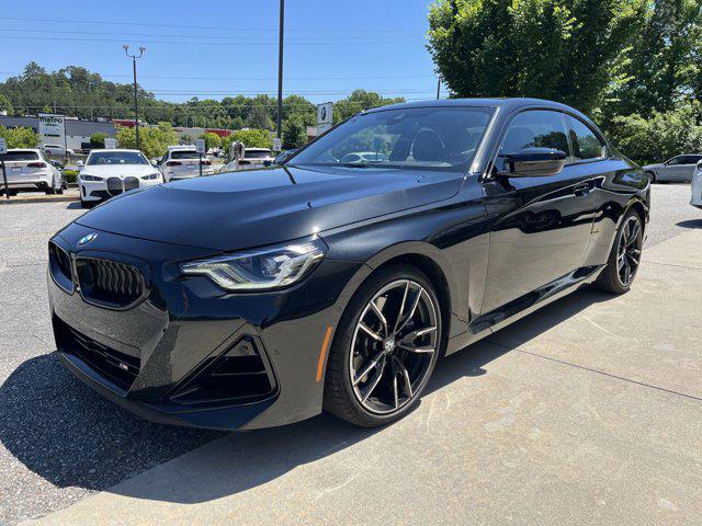 2025 BMW M240 i