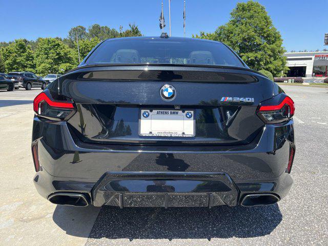 2025 BMW M240 i