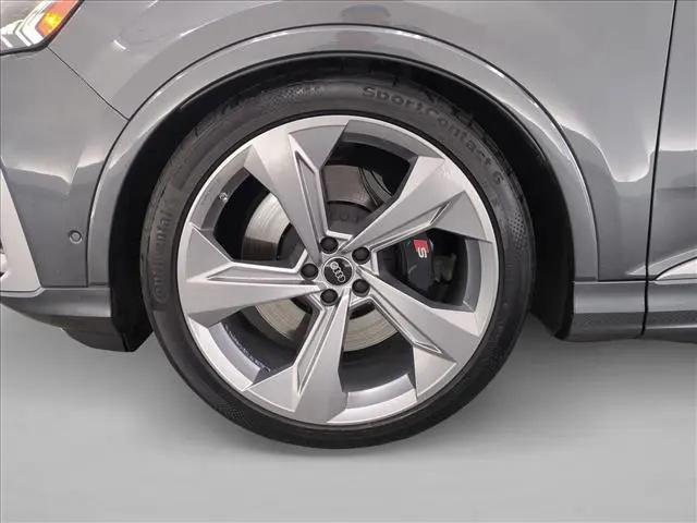 2023 Audi SQ7 Premium Plus TFSI quattro Tiptronic