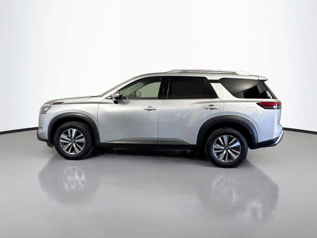 2025 Nissan Pathfinder SL 4WD