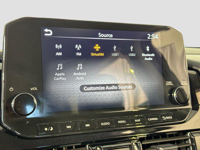 2025 Nissan Pathfinder SL 4WD