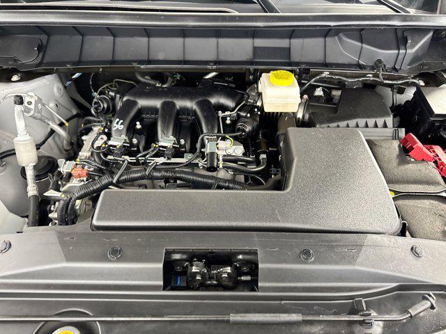 2025 Nissan Pathfinder SL 4WD