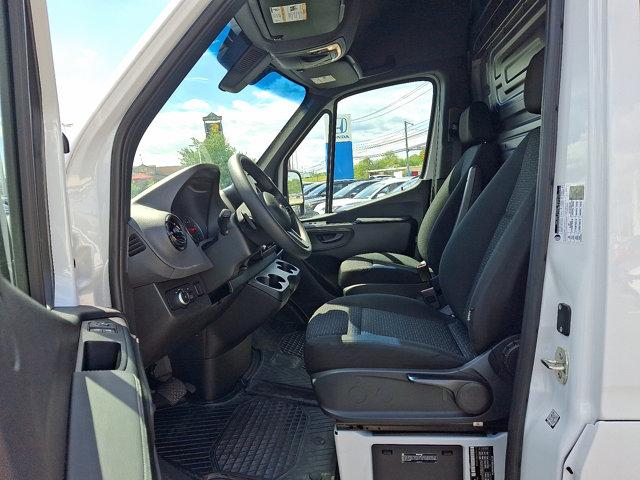 2024 Mercedes-Benz Sprinter 2500 High Roof 4-Cyl Diesel