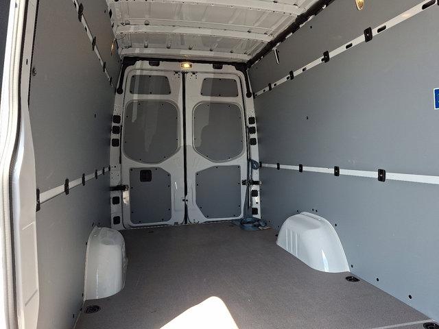 2024 Mercedes-Benz Sprinter 2500 High Roof 4-Cyl Diesel