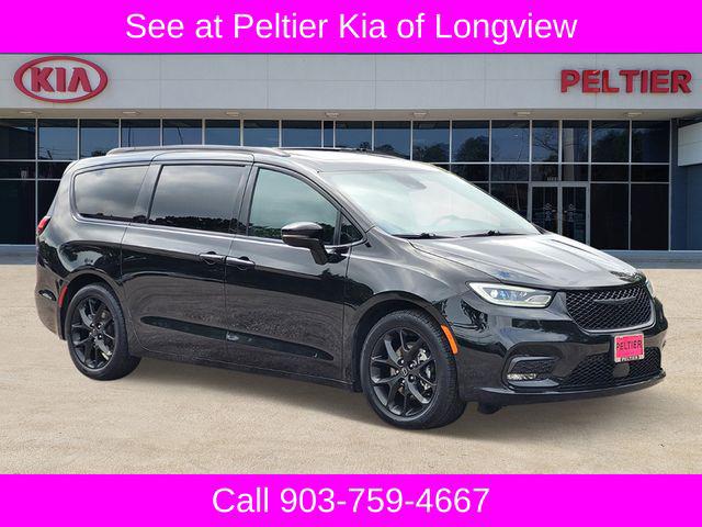 2025 Chrysler Pacifica Limited for sale in Longview, TX
