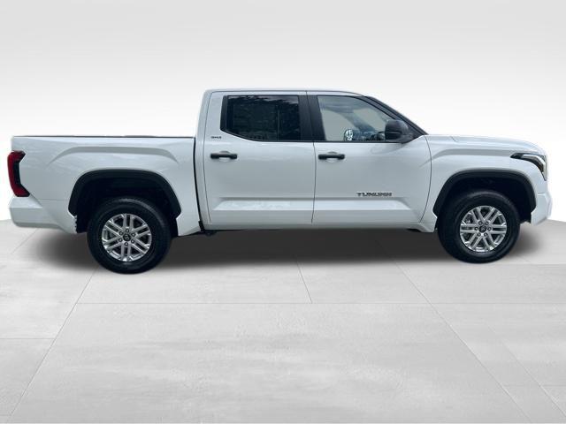 2026 Toyota Tundra SR5 CrewMax 5.5' Bed