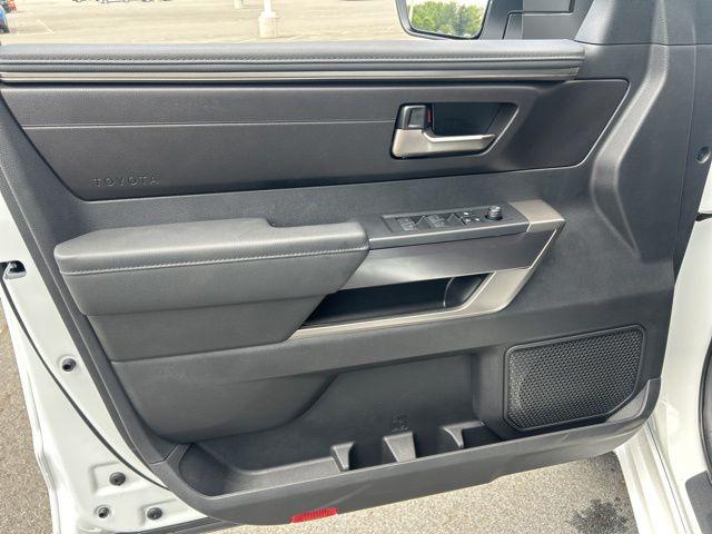 2026 Toyota Tundra SR5 CrewMax 5.5' Bed