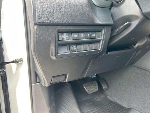 2026 Toyota Tundra SR5 CrewMax 5.5' Bed