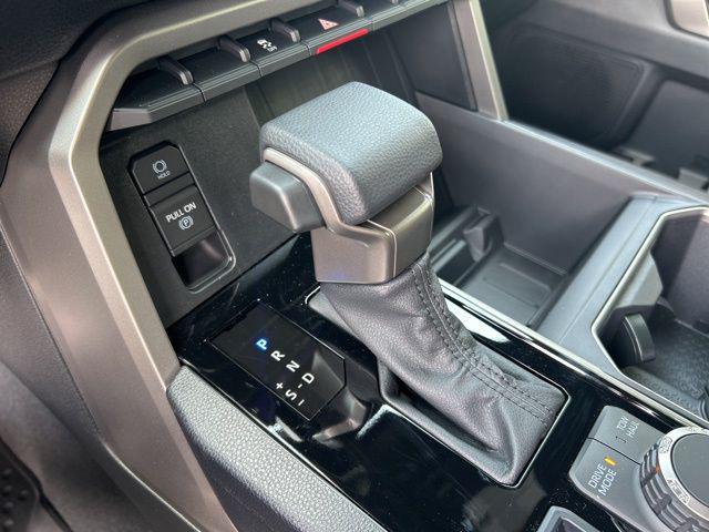 2026 Toyota Tundra SR5 CrewMax 5.5' Bed