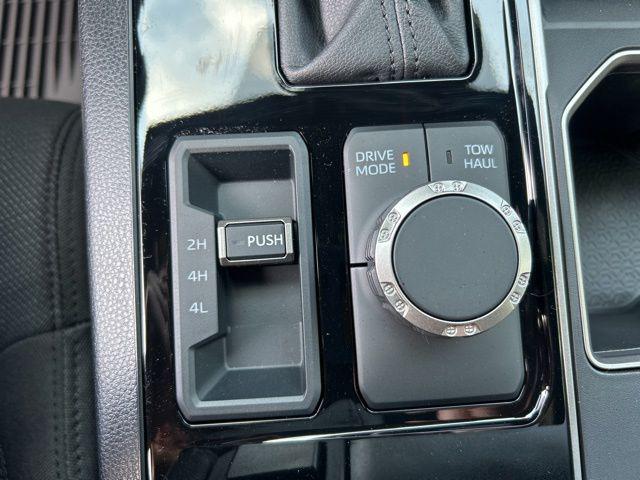 2026 Toyota Tundra SR5 CrewMax 5.5' Bed