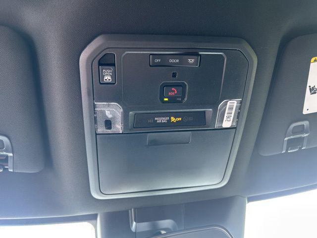 2026 Toyota Tundra SR5 CrewMax 5.5' Bed