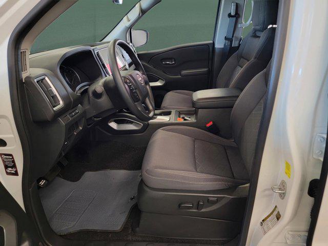2025 Nissan Frontier Crew Cab SV 4x4