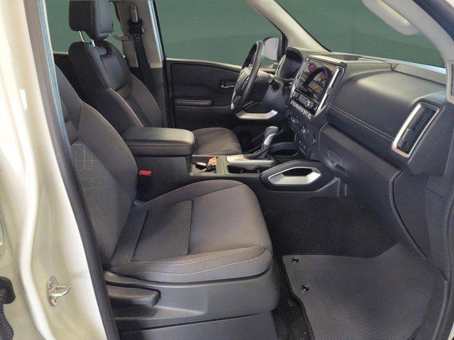 2025 Nissan Frontier Crew Cab SV 4x4