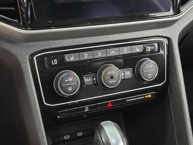 2022 Volkswagen Atlas 3.6L V6 SEL Premium R-Line