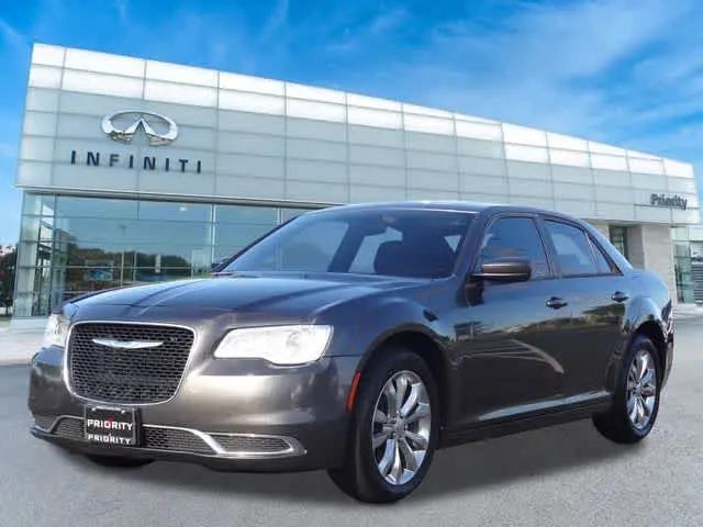 2015 Chrysler 300 Limited for sale in Chesapeake, VA