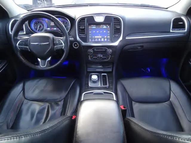 2015 Chrysler 300 Limited
