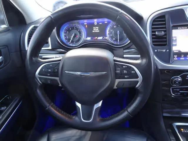 2015 Chrysler 300 Limited