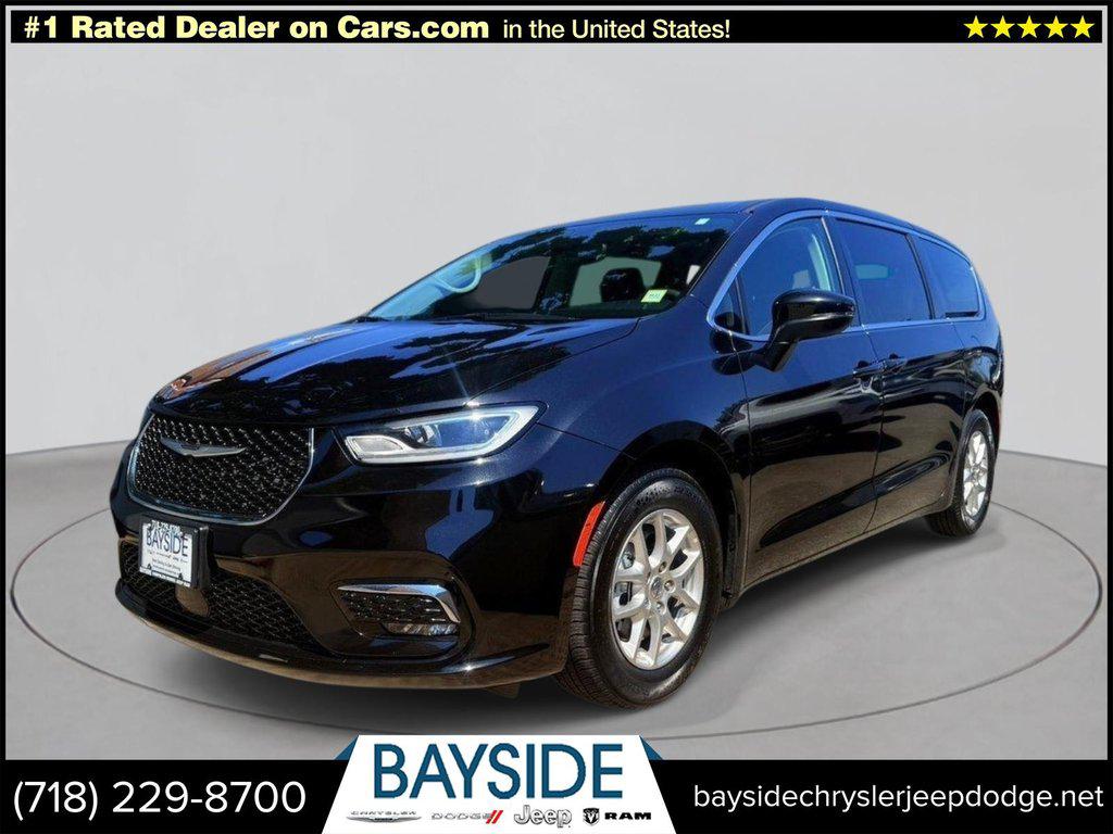 2023 Chrysler Pacifica Touring L FWD