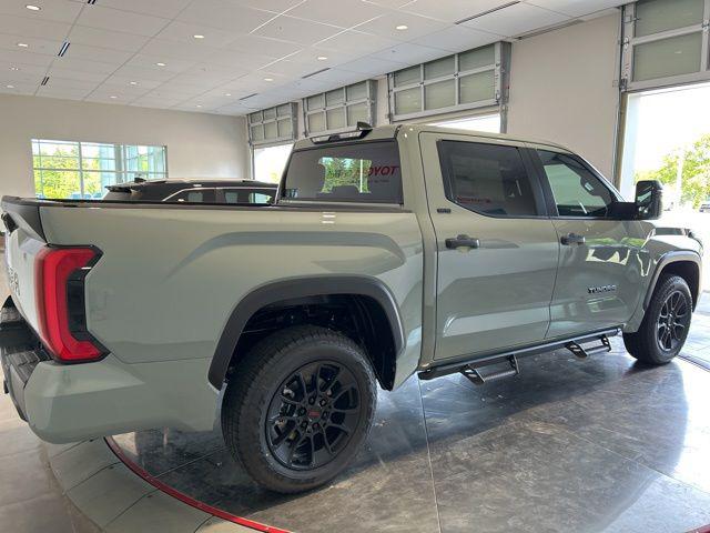 2026 Toyota Tundra SR5 CrewMax 5.5' Bed