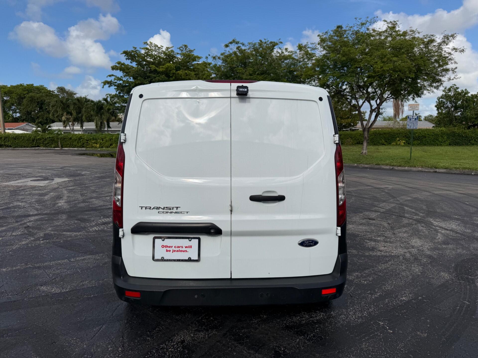 View vehicle photo 6