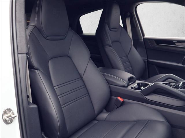 2026 Porsche Cayenne GTS