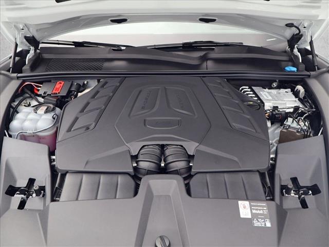2026 Porsche Cayenne GTS