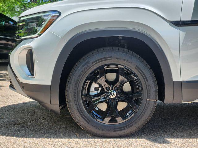 2026 Volkswagen Atlas Peak Edition