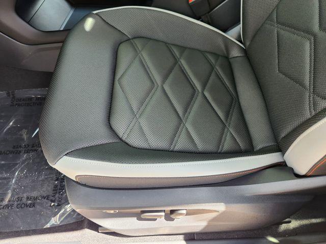 2026 Volkswagen Atlas Peak Edition