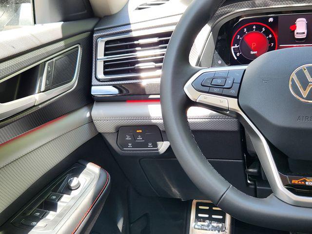 2026 Volkswagen Atlas Peak Edition