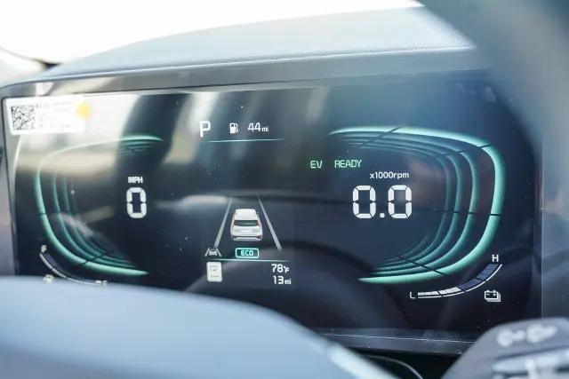 2026 Kia Niro LX