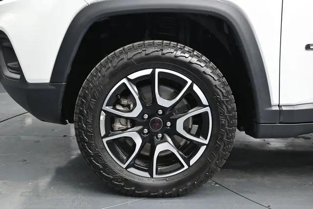 2025 Jeep Compass Trailhawk 4x4