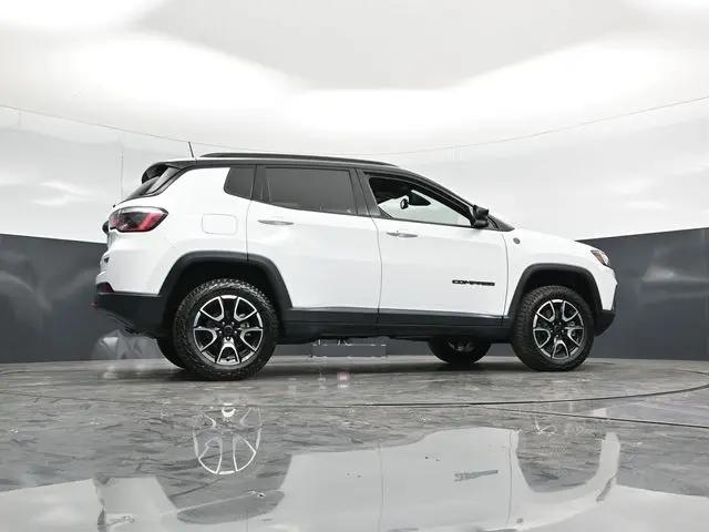 2025 Jeep Compass Trailhawk 4x4