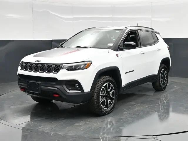 2025 Jeep Compass Trailhawk 4x4