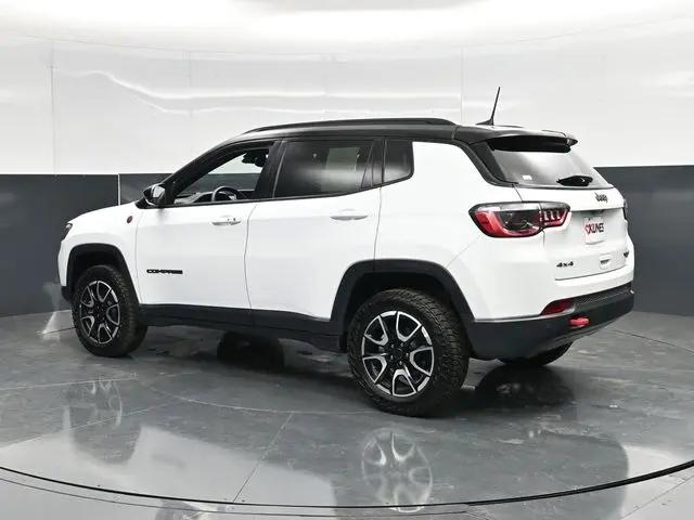 2025 Jeep Compass Trailhawk 4x4