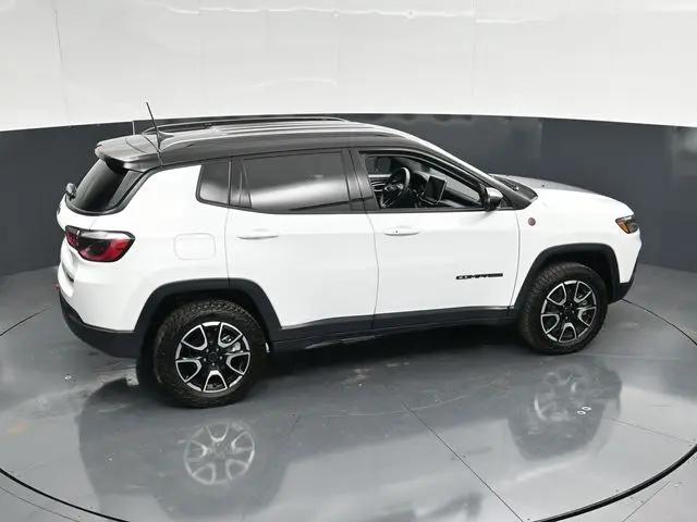 2025 Jeep Compass Trailhawk 4x4