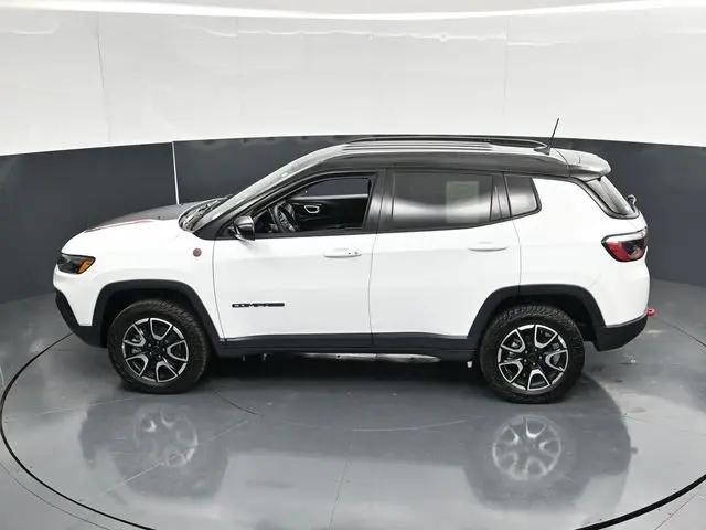 2025 Jeep Compass Trailhawk 4x4