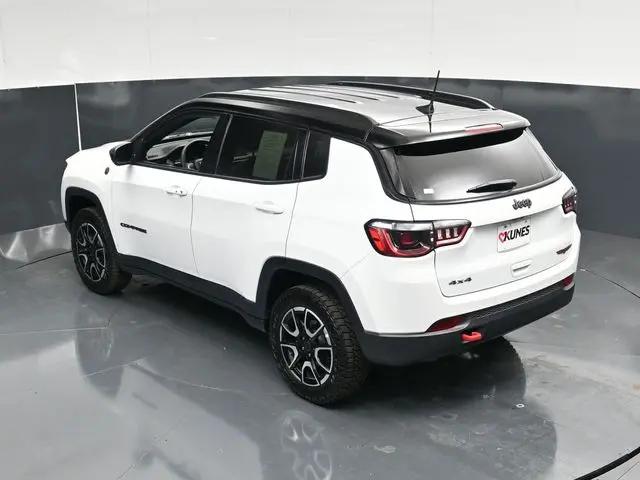 2025 Jeep Compass Trailhawk 4x4