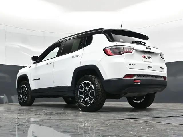 2025 Jeep Compass Trailhawk 4x4
