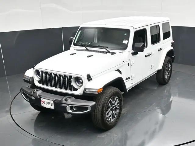 2025 Jeep Wrangler 4-Door Sahara 4x4