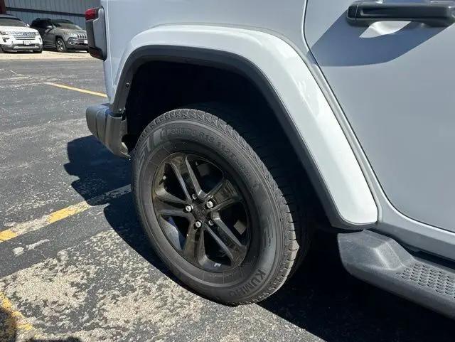 2020 Jeep Wrangler Sahara Altitude 4x4