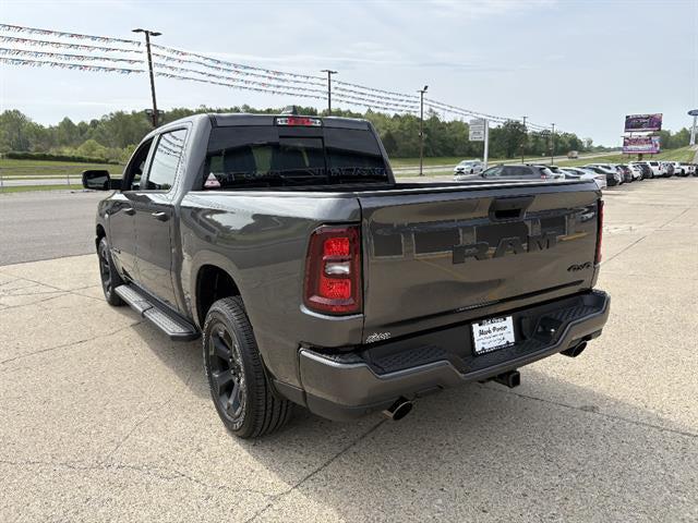 2026 RAM 1500 RAM 1500 EXPRESS CREW CAB 4X4 57 BOX