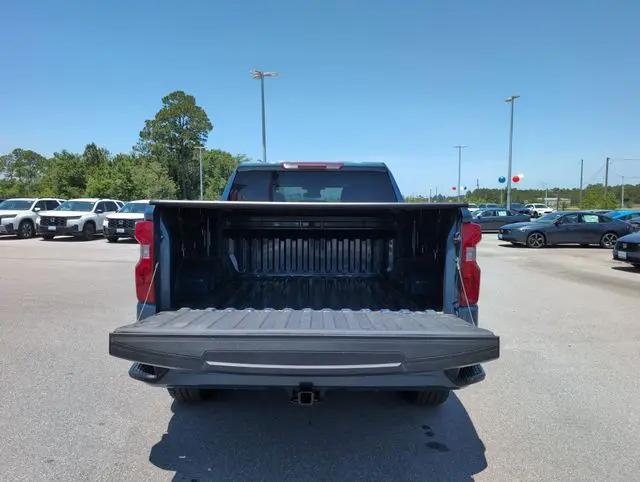2024 Chevrolet Silverado 1500 2WD Crew Cab Short Bed Custom