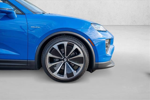 2026 Porsche Macan Electric Electric