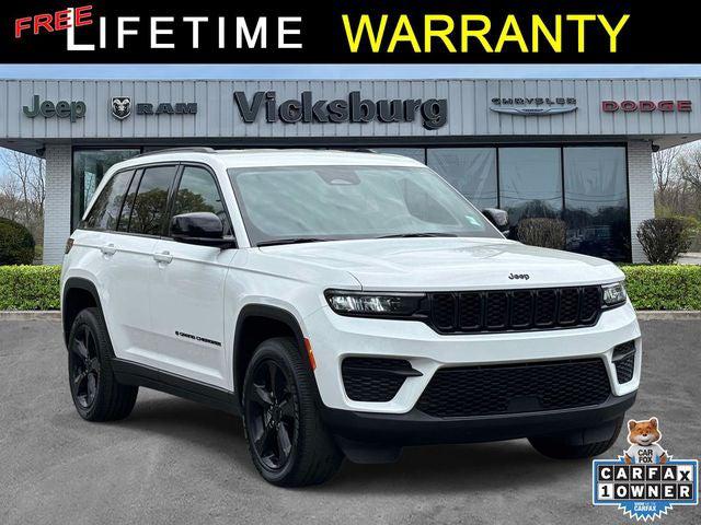 2023 Jeep Grand Cherokee Altitude 4x4 for sale in Vicksburg, MI
