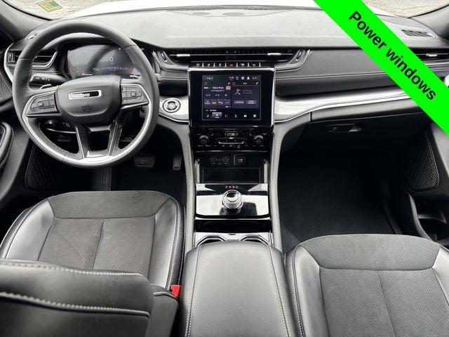 2023 Jeep Grand Cherokee Altitude 4x4