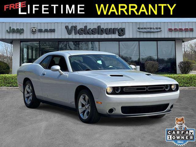 2020 Dodge Challenger SXT for sale in Vicksburg, MI